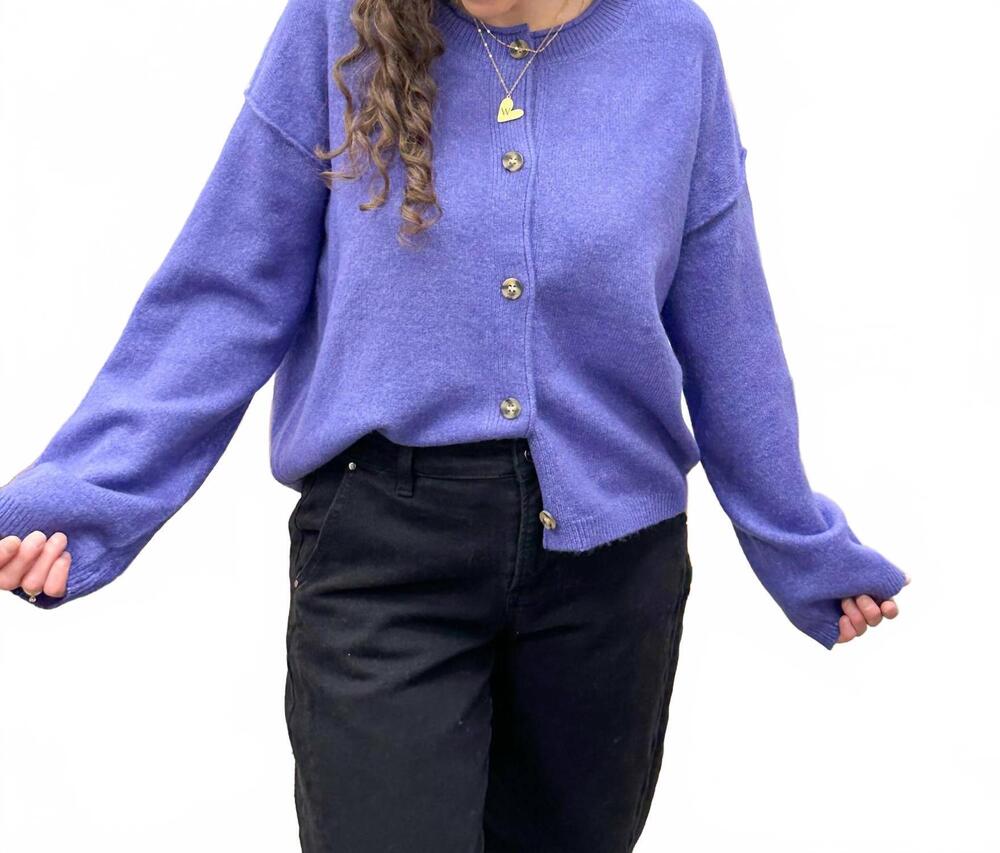 NEW DOUBLE ZERO button up cardigan in purple